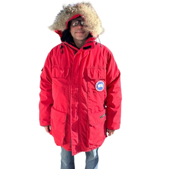 AUTHENTIC Canada Goose Men’s Expedition Parka (Red) MEDIUM - Picture 1 of 16